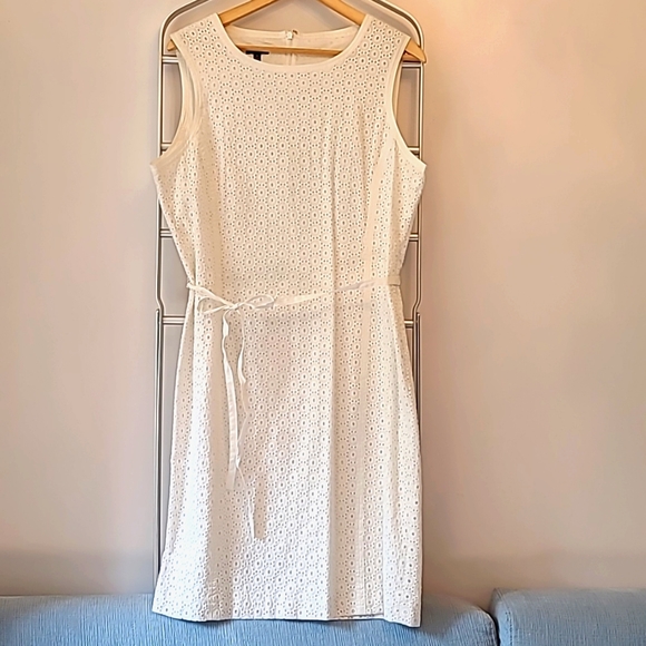 Talbots White Crochet Eyelet, Lined Summer Dress, sz 16 - Picture 1 of 5